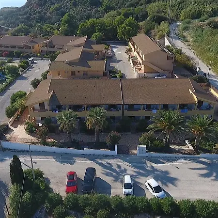 Fronte Mare Capo San Marco Apartmán *